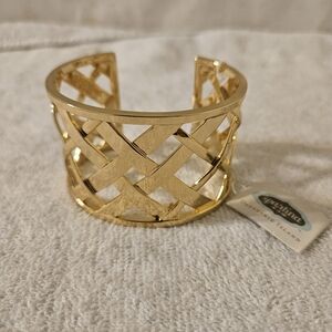Spartina 449 - BASKET WEAVE CUFF BRACELET-SHINNY GOLD